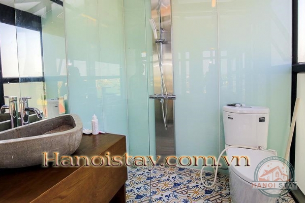 *See, Hear nature in this super bright amazing 4 bedroom apartment rental in Tay Ho* 18