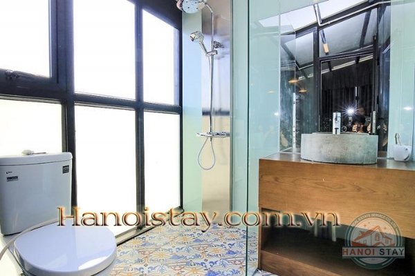 *See, Hear nature in this super bright amazing 4 bedroom apartment rental in Tay Ho* 23