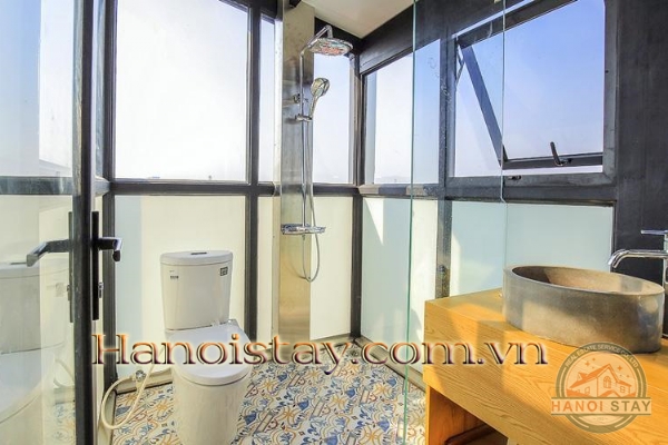*See, Hear nature in this super bright amazing 4 bedroom apartment rental in Tay Ho* 30