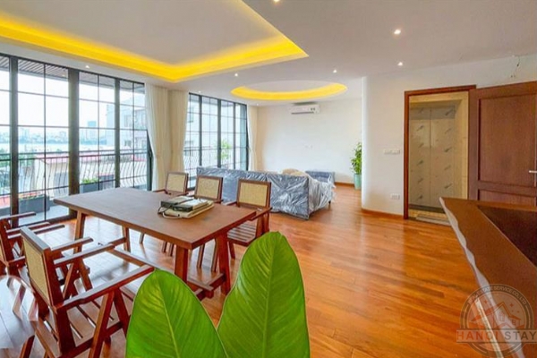 Serene Living: Tranquil 4-Bedroom Duplex Apartment in Tay Ho for Rent 5