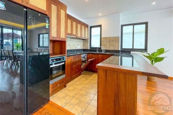Serene Living: Tranquil 4-Bedroom Duplex Apartment in Tay Ho for Rent 9