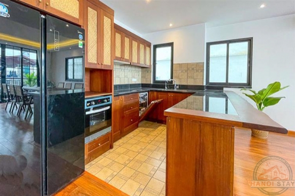 Serene Living: Tranquil 4-Bedroom Duplex Apartment in Tay Ho for Rent 11
