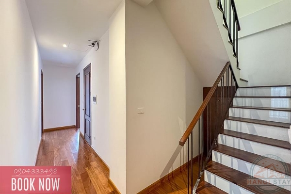 Serene Living: Tranquil 4-Bedroom Duplex Apartment in Tay Ho for Rent 18