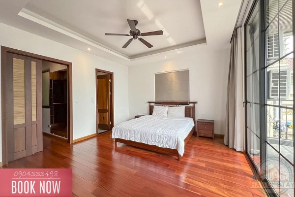 Serene Living: Tranquil 4-Bedroom Duplex Apartment in Tay Ho for Rent 20