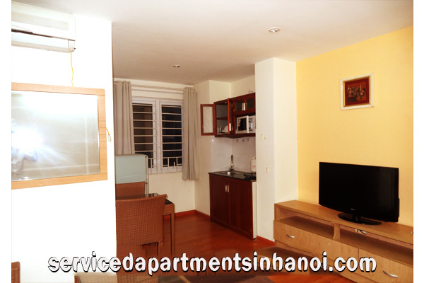 Serviced apartment in Trung Hoa Nhan Chinh Area, 2 beds, wooden floor 4