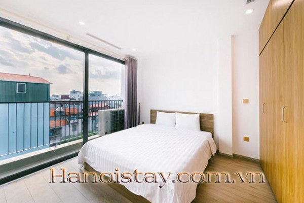 *Shine Bright Corner Apartment in Xuan Dieu street, Tay Ho District* 4
