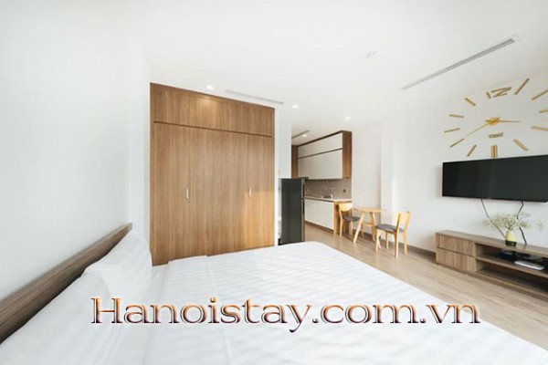 *Shine Bright Corner Apartment in Xuan Dieu street, Tay Ho District* 9