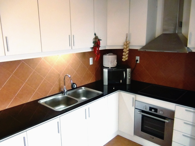 Skyline Tower Serviced Apartments 4