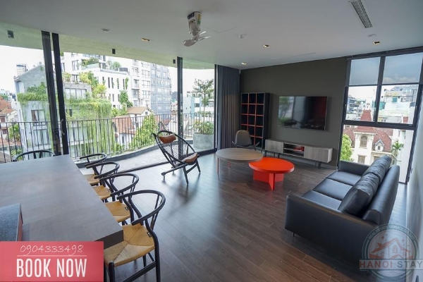 Sleek & Stylish: 3-Bedroom Apartment for Rent in To Ngoc Van with Green Views 1
