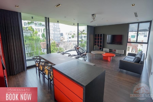 Sleek & Stylish: 3-Bedroom Apartment for Rent in To Ngoc Van with Green Views 9