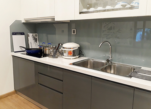 *SmartHome Three Bedroom Apartment For Rent in Vinhomes Metropolis* 11