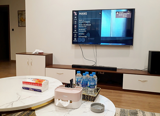 *SmartHome Three Bedroom Apartment For Rent in Vinhomes Metropolis* 12