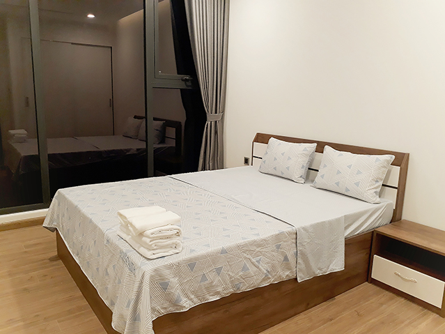 *SmartHome Three Bedroom Apartment For Rent in Vinhomes Metropolis* 5