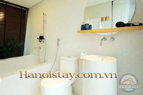 *SOPHISTICATED BOUTIQUE LUXURY 2 BR APARTMENT RENTAL IN HOAN KIEM* 22
