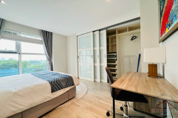 Sophisticated & Elegant 2-bedroom apartment of 163 m2 in Ciputra with Golf course View 26