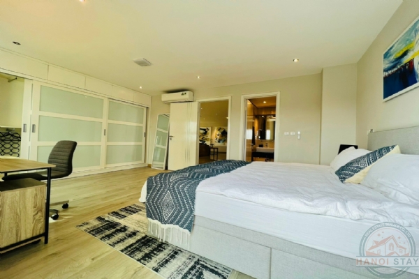 Sophisticated & Elegant 2-bedroom apartment of 163 m2 in Ciputra with Golf course View 39