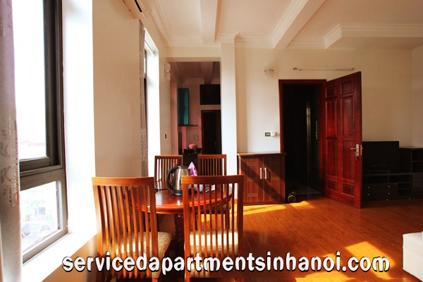 Spacious 02 bdrm apartment for rent at Dich Vong, Cau Giay 6