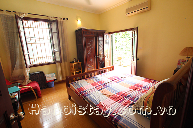 Spacious and Bright Four Bedroom House For rent in Doi Can street, Ba Dinh 15