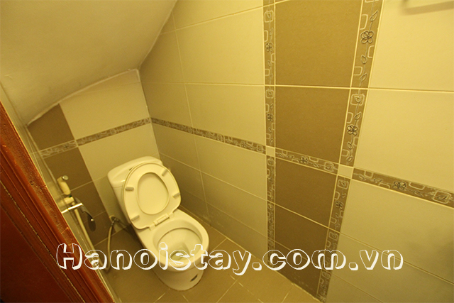 Spacious and Bright Four Bedroom House For rent in Doi Can street, Ba Dinh 18