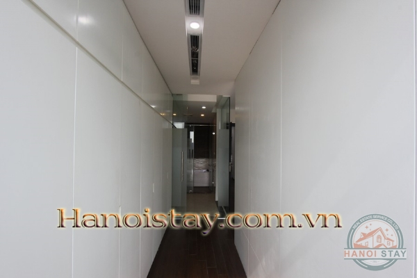 *Spacious Bright Rental 03 bedroom serviced apartment near Thong nhat Park & Vincome Center* 7