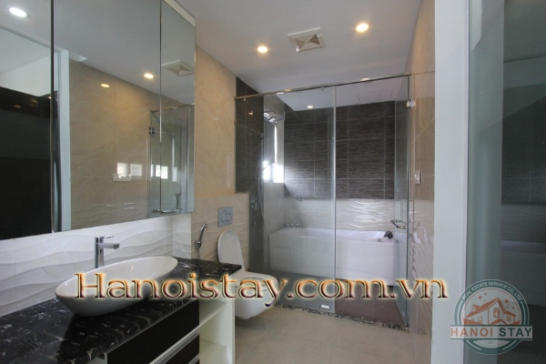 *Spacious Bright Rental 03 bedroom serviced apartment near Thong nhat Park & Vincome Center* 11