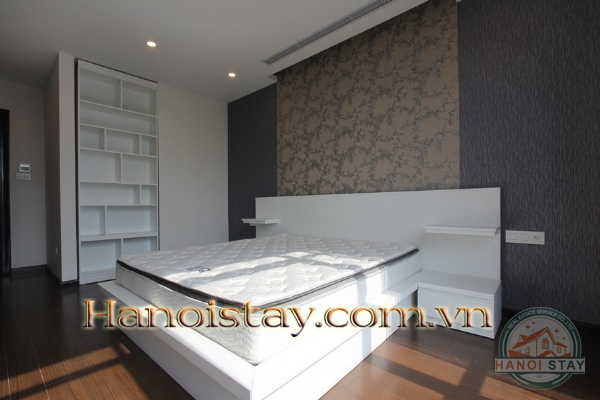 *Spacious Bright Rental 03 bedroom serviced apartment near Thong nhat Park & Vincome Center* 14