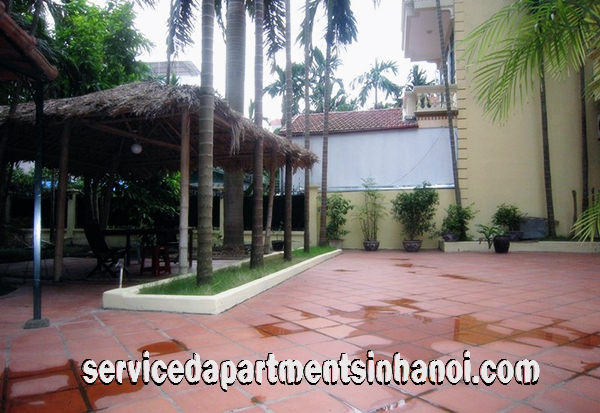 Spacious Five Bedroom Villa with a nice courtyard for rent in Dang Thai Mai str, Tay Ho 4