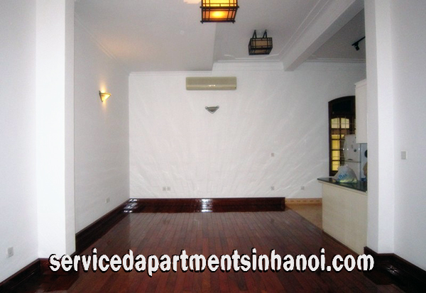 Spacious Five Bedroom Villa with a nice courtyard for rent in Dang Thai Mai str, Tay Ho 6