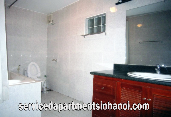 Spacious Five Bedroom Villa with a nice courtyard for rent in Dang Thai Mai str, Tay Ho 8