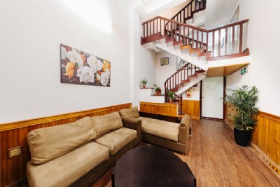 *Thử sửa Spacious & Full of Light 6 Bedroom House For Rent in Center of Hoan Kiem District*