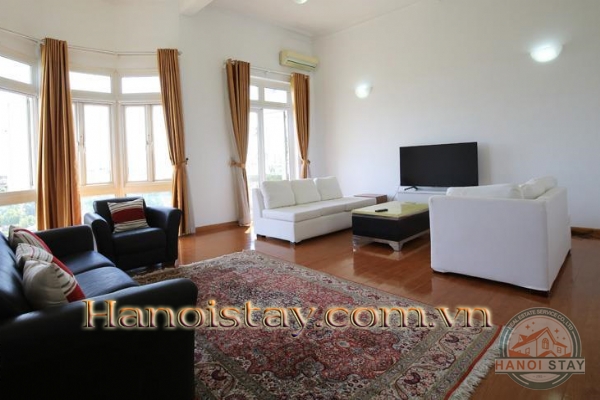 *Spacious Lake View 03 Bedroom Apartment For rent in Xuan Dieu str, Tay Ho* 3