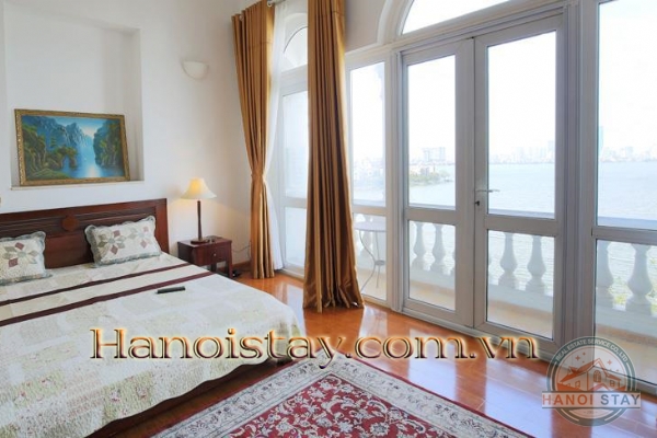 *Spacious Lake View 03 Bedroom Apartment For rent in Xuan Dieu str, Tay Ho* 10