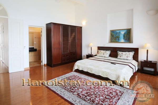 *Spacious Lake View 03 Bedroom Apartment For rent in Xuan Dieu str, Tay Ho* 12