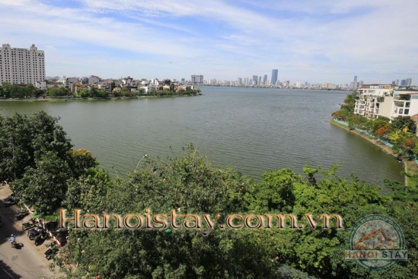*Spacious Lake View 03 Bedroom Apartment For rent in Xuan Dieu str, Tay Ho* 27