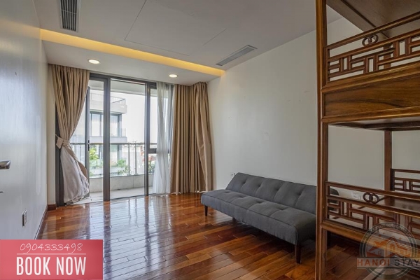 Spacious lake view 3 bedroom apartment for rent on Xuan Dieu street, Tay Ho 27