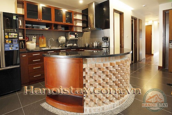 *Spacious Lake View 4 Bedroom Flat for rent in Xuan Dieu street, Tay Ho* 9