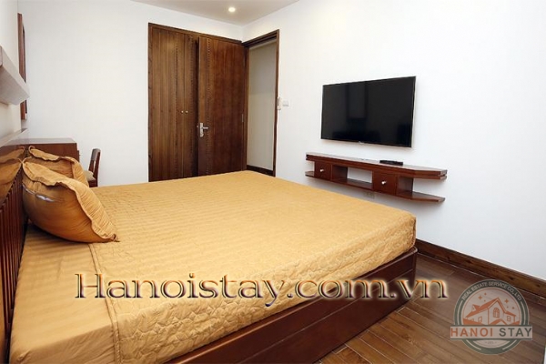 *Spacious Lake View 4 Bedroom Flat for rent in Xuan Dieu street, Tay Ho* 16