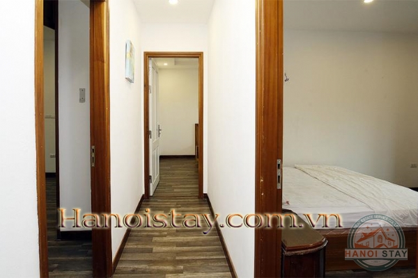 *Spacious Lake View Three Bedroom Property For Rent in Tay Ho District, Good Price* 12