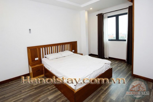 *Spacious Lake View Three Bedroom Property For Rent in Tay Ho District, Good Price* 16