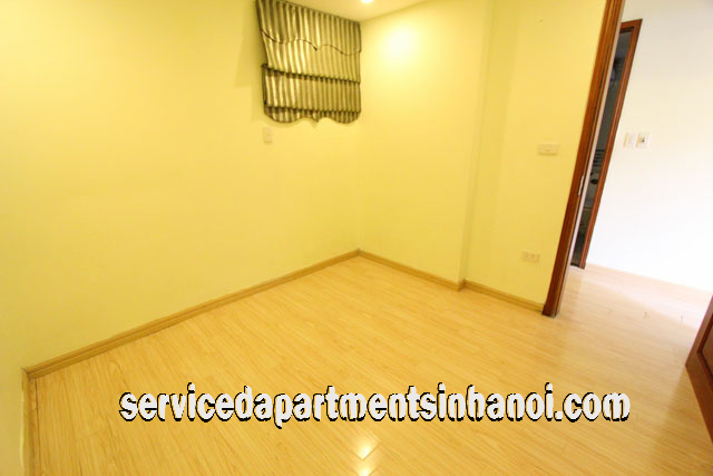 Spacious Modern Three Bedroom Apartment for rent in Giang Vo street, Ba Dinh. 12