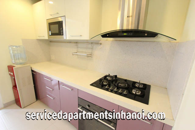 Spacious Modern Three Bedroom Apartment for rent in Giang Vo street, Ba Dinh. 5