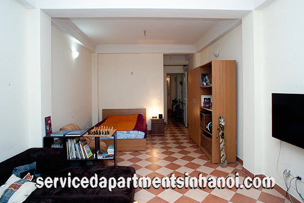 Spacious One Bedroom Apartment for rent in Hoan Kiem District 3