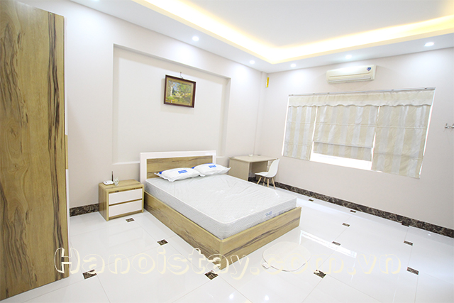 Spacious One bedroom Apartment Rental in Doi Can street, Ba dinh 3