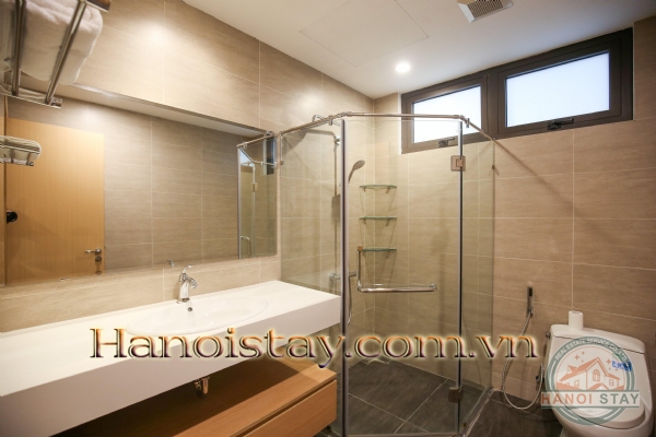 *Spacious Premier Flat Rental near Somerset West Point in Tay Ho District* 2