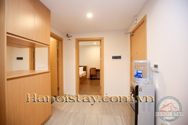 *Spacious Premier Flat Rental near Somerset West Point in Tay Ho District* 3