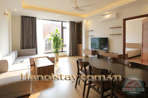 *Spacious Premier Two Bedroom Property For rent in Xuan Dieu Street, Tay Ho* 6