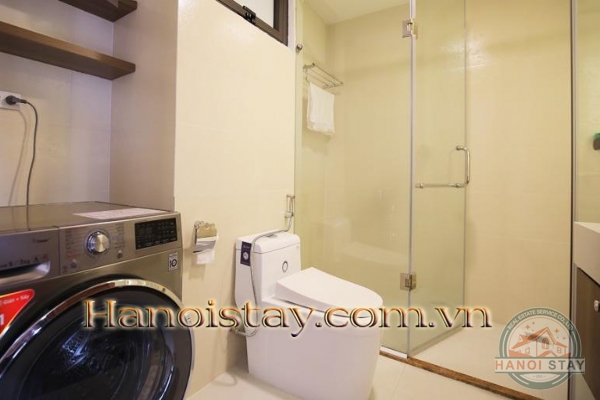 *Spacious Premier Two Bedroom Property For rent in Xuan Dieu Street, Tay Ho* 9