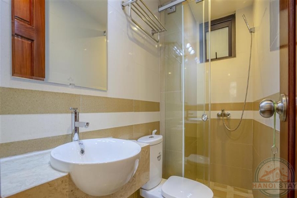 *Spacious Professionally Decorated 03 BR Apartment Rental in To Ngoc Van str, Tay Ho* 14
