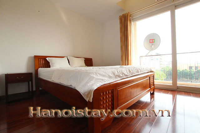Spacious rental two bedroom apartment in Au Co str, Tay Ho, Full services, Elevator 2