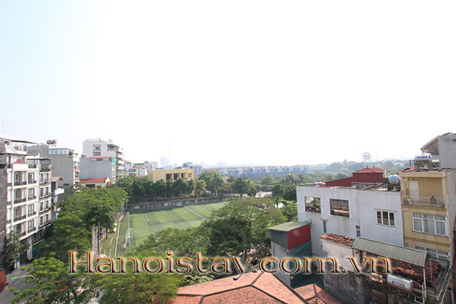 Spacious rental two bedroom apartment in Au Co str, Tay Ho, Full services, Elevator 1